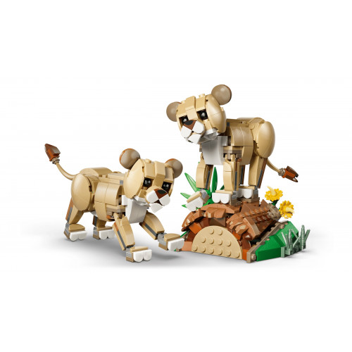 Конструктор LEGO Creator 3-in-1 Wild Animals: Majestic Lion (31386)