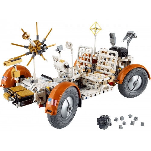 Конструктор LEGO Technic NASA Apollo Lunar Roving Vehicle - LRV (42182)