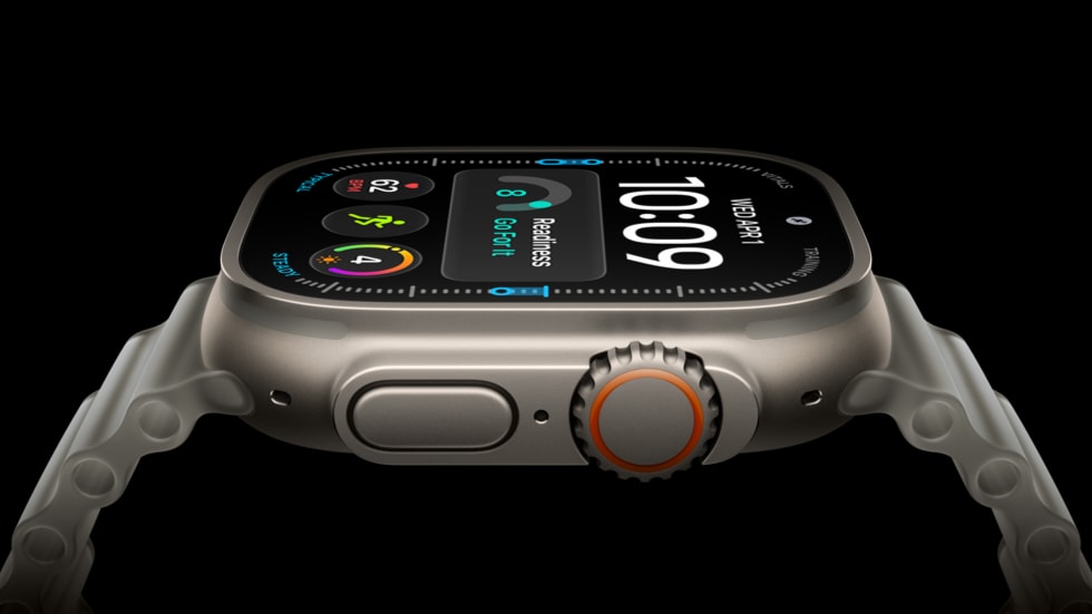Apple Watch Ultra 4 в титановом корпусе, официальный снимок Apple